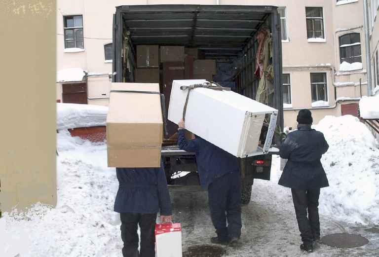 Заказать авто для перевозки вещей : Домашние вещи из Калуги в Москву
