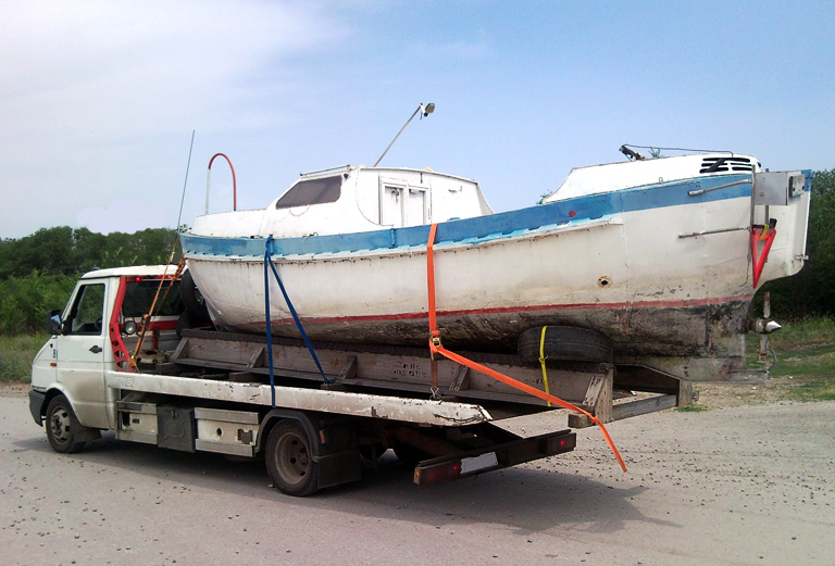 Перевезти лодку из Уральского в Пермь